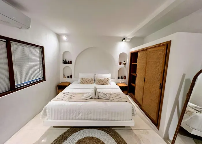 Staycation 2 Villa Seminyak